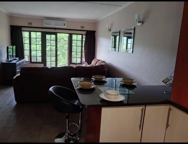 2 BEDROOM PROPERTY TO RENT IN RENNIES BEACH